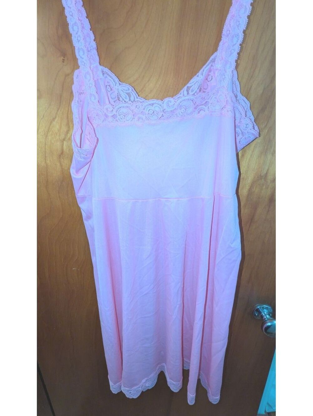 Vintage 70s Women's Lacy Nylon Lingerie Slip Chemise Nightgown Size 38 Medium